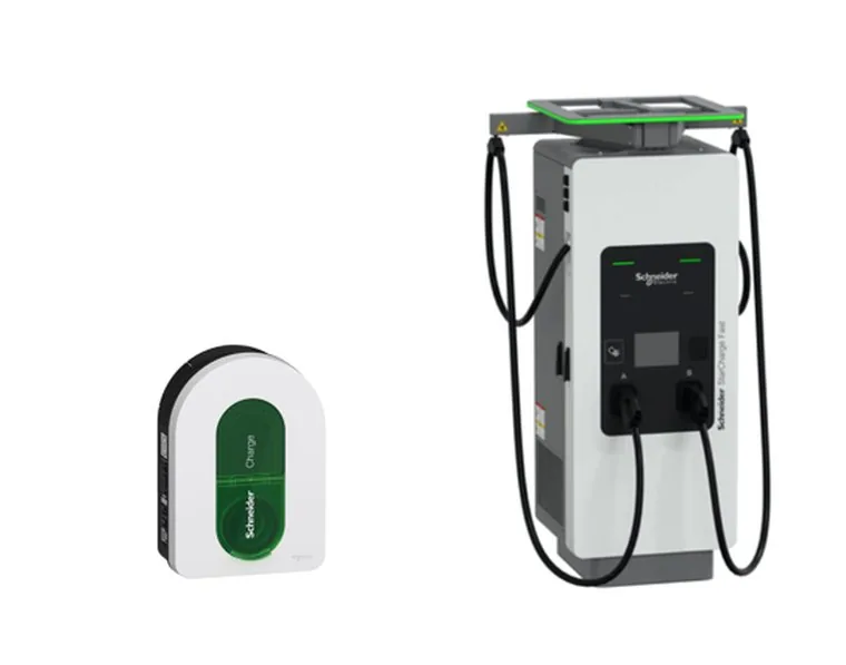 Bornes de recharge Schneider — borne murale AC et borne rapide DC StarCharge Fast